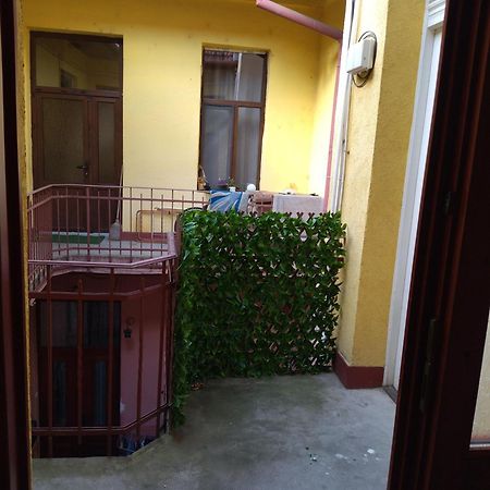 Ara Modern Apartament Oradea Exterior foto